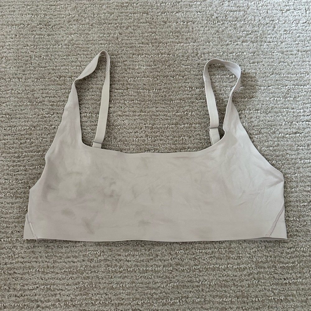 Lululemon Wundermost Ultra Soft Nulu Scoop Neck Bralette
